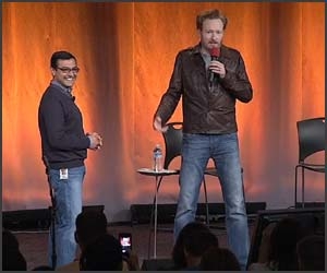 Vizita comica a lui Conan O'Brien la Google