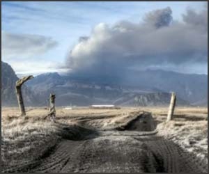 Eruptia vulcanului Eyjafjallajokull