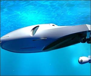 Yahtul subacvatic U-010