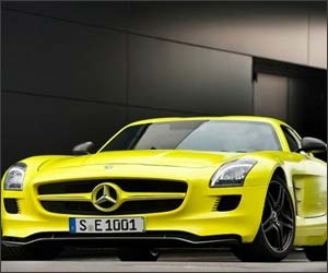 Prototipul Mercedes-Benz SLS AMG E-Cell