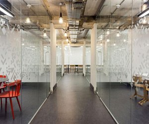 La joaca, la cursuri, la Campusul Google din Londra