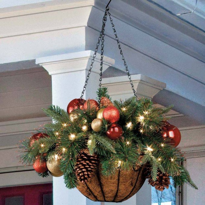 Imagini Pentru Decoratiuni Pentru Masa De Craciun Facute Manual Holiday Decor Christmas Wreaths Decor