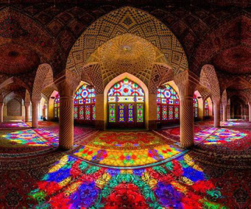 Moscheea caleidoscop din Iran