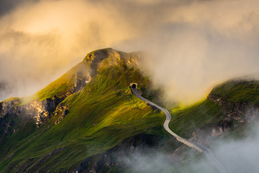 Cel mai frumos drum din inima Alpilor - Poza 1