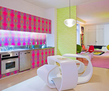 Apartament de designer: Neon si linii bizare de Rashid Karim