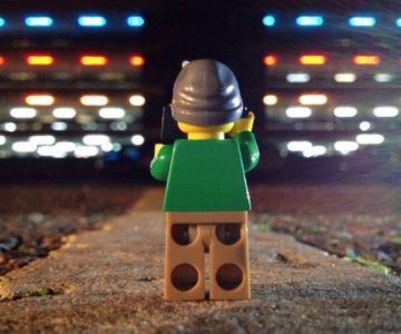 Aventurile unui omulet Lego prin Londra