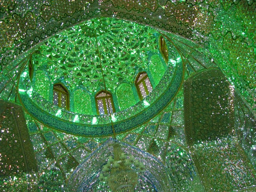 Shah Cheragh: Frumusetea orbitoare a unei moschei - Poza 3