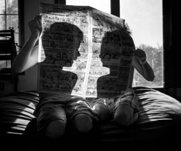 Copiii lumii, in poze alb-negru