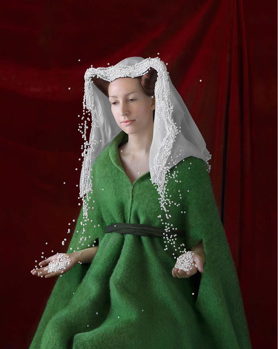 Costume renascentiste din materiale reciclate - Poza 3