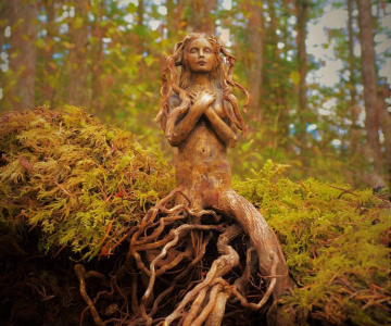 Spiritele naturii: Sculpturi himerice gingase