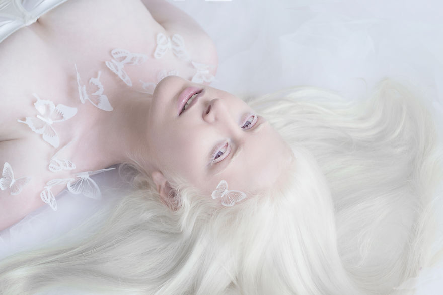 Frumusete de portelan: Splendoarea oamenilor albinosi - Poza 1