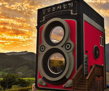 Cafeneaua in forma de aparat foto, din Coreea de Sud