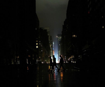 Uraganul Sandy a cufundat New Yorkul in bezna