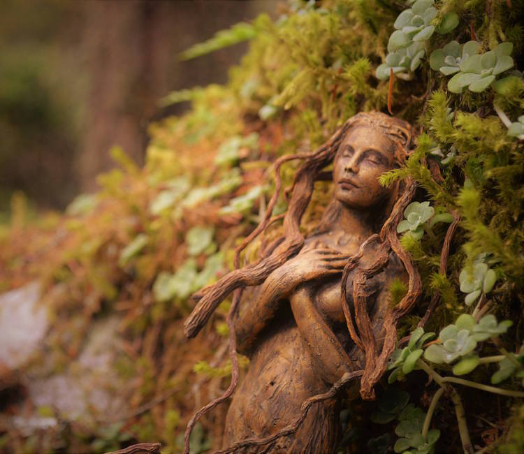 Spiritele naturii: Sculpturi himerice gingase - Poza 2