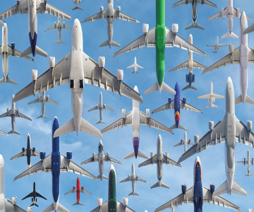 Portrete aeriene: Uimitorul zbor simultan al unor zeci de avioane