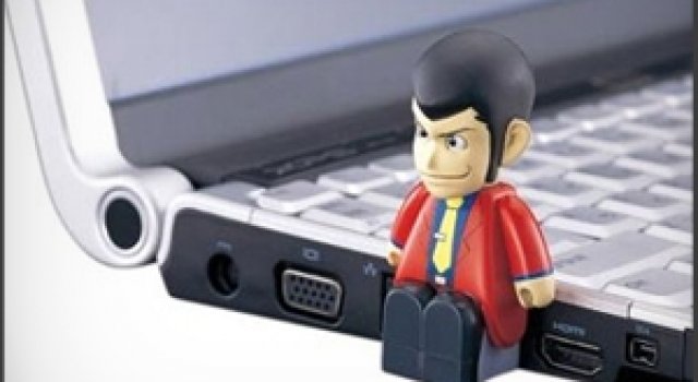 35 de USB-uri traznite