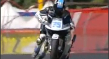 Spectacol cu motocicleta