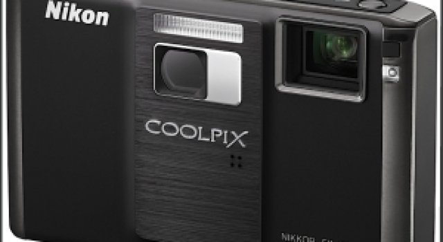 Prima camera foto cu proiector