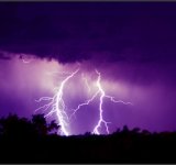 Sa fie lumina! Sau fulgere...