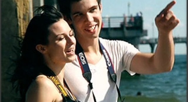 Funny: Nikon Girl