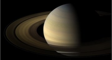 Saturn la 27 megapixeli