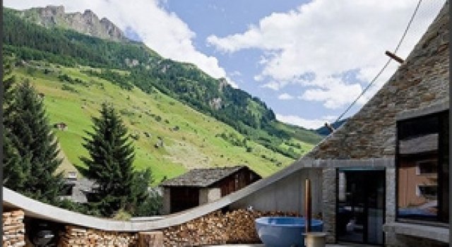Casa din colina