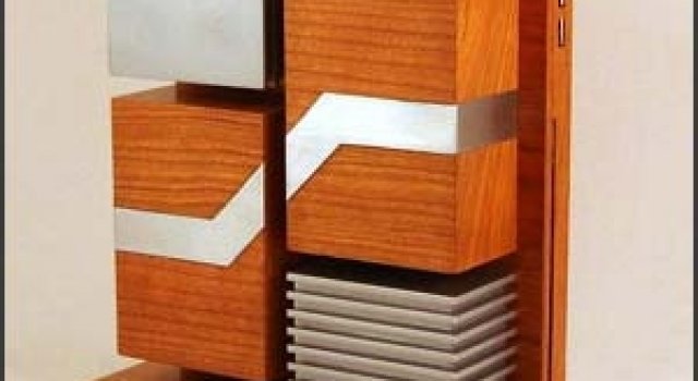 Carcasa PC din lemn si aluminiu