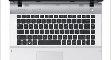 Samsung QX: Look a la MacBook