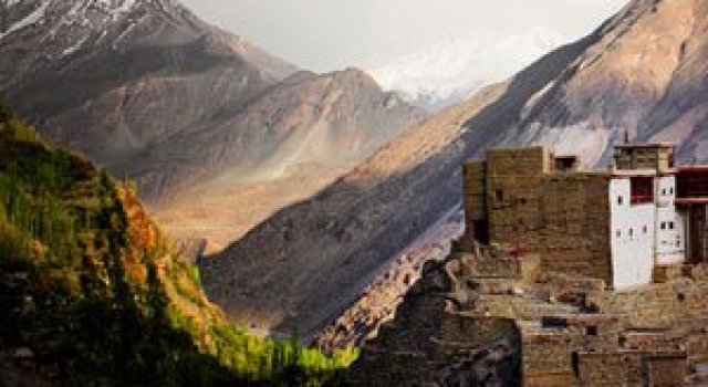 Am fost pana in China pentru Raphael Olivier