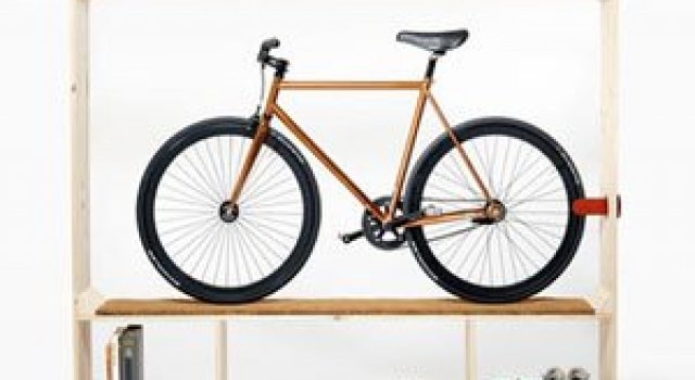 Suficient spatiu pentru pantofi, carti si o bicicleta