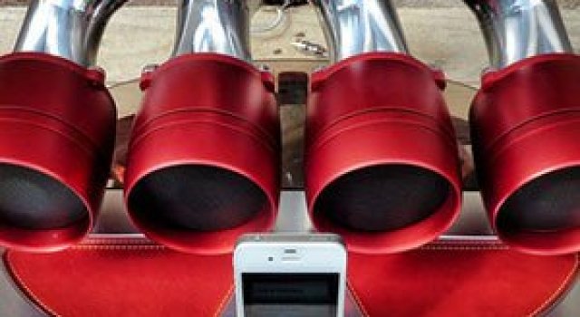 Boxe de esapament pentru iPhone?! iOS iXoost Dock