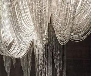 Cascade de lumina, de la Terzani