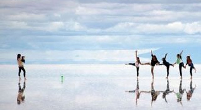 Cum poti sa mergi pe apa in Bolivia