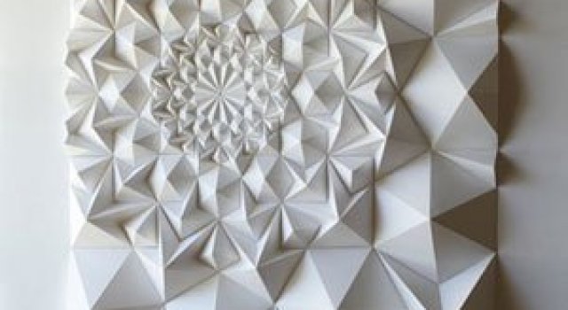 Matthew Shlian sculpteaza mirat in hartie