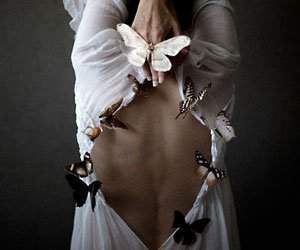 Aripi de fluture, frumusete si fragilitate, cu Emmanuelle Brisson