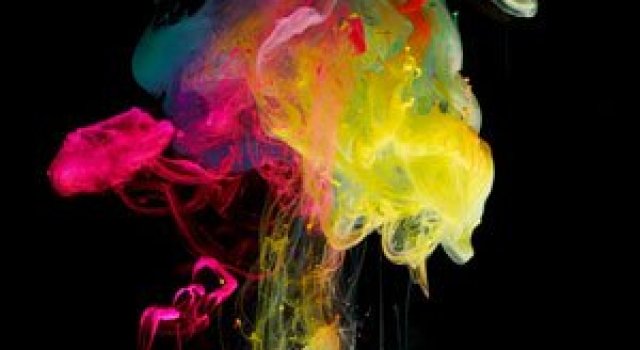 Alta joaca de-a culorile: Aqueous Fluoreau de Mark Mawson
