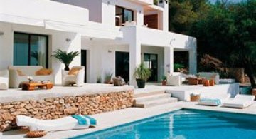 Palatul imaculat de pe coasta spaniola: Blanco de Ibiza