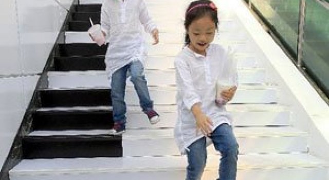 Scarile pe care poti sa canti la pian, in Hangzhou, China