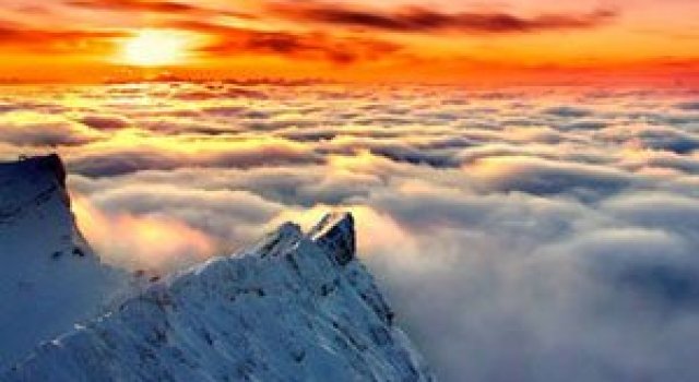 12 fotografii deasupra norilor: zboruri fascinante
