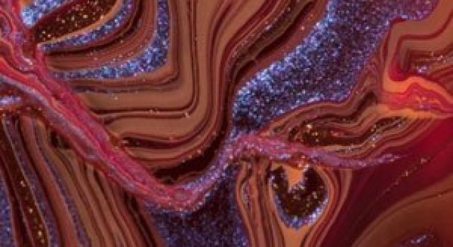 Culorile abstracte din colectia de oje, de Karissa Hosek
