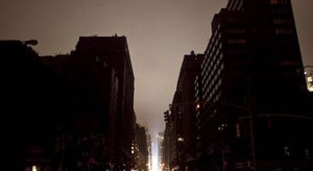 Uraganul Sandy a cufundat New Yorkul in bezna