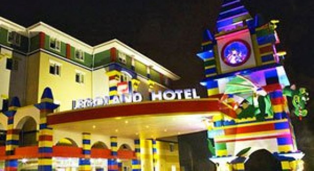 Hotelul din LEGO