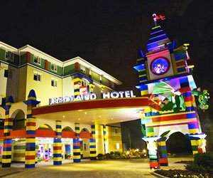 Hotelul din LEGO