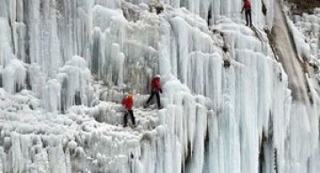 12 imagini incredibile cu cascade inghetate