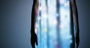 Moda de-a dreptul SF, de Hussein Chalayan