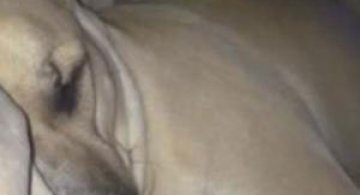 Video: Cainele care sforaie ca ratoiul Duffy