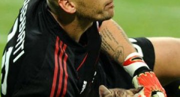 Sportul cu pisica in loc de minge