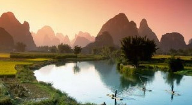 Raul poemelor si picturilor, in China