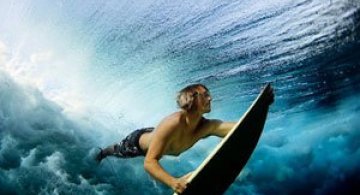 Surf sub valurile oceanului, cu Lucia Griggi