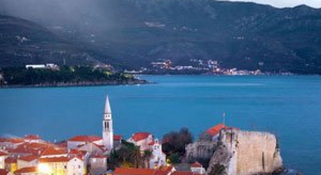Calatorie pe malul Marii Adriatice, in Muntenegru
